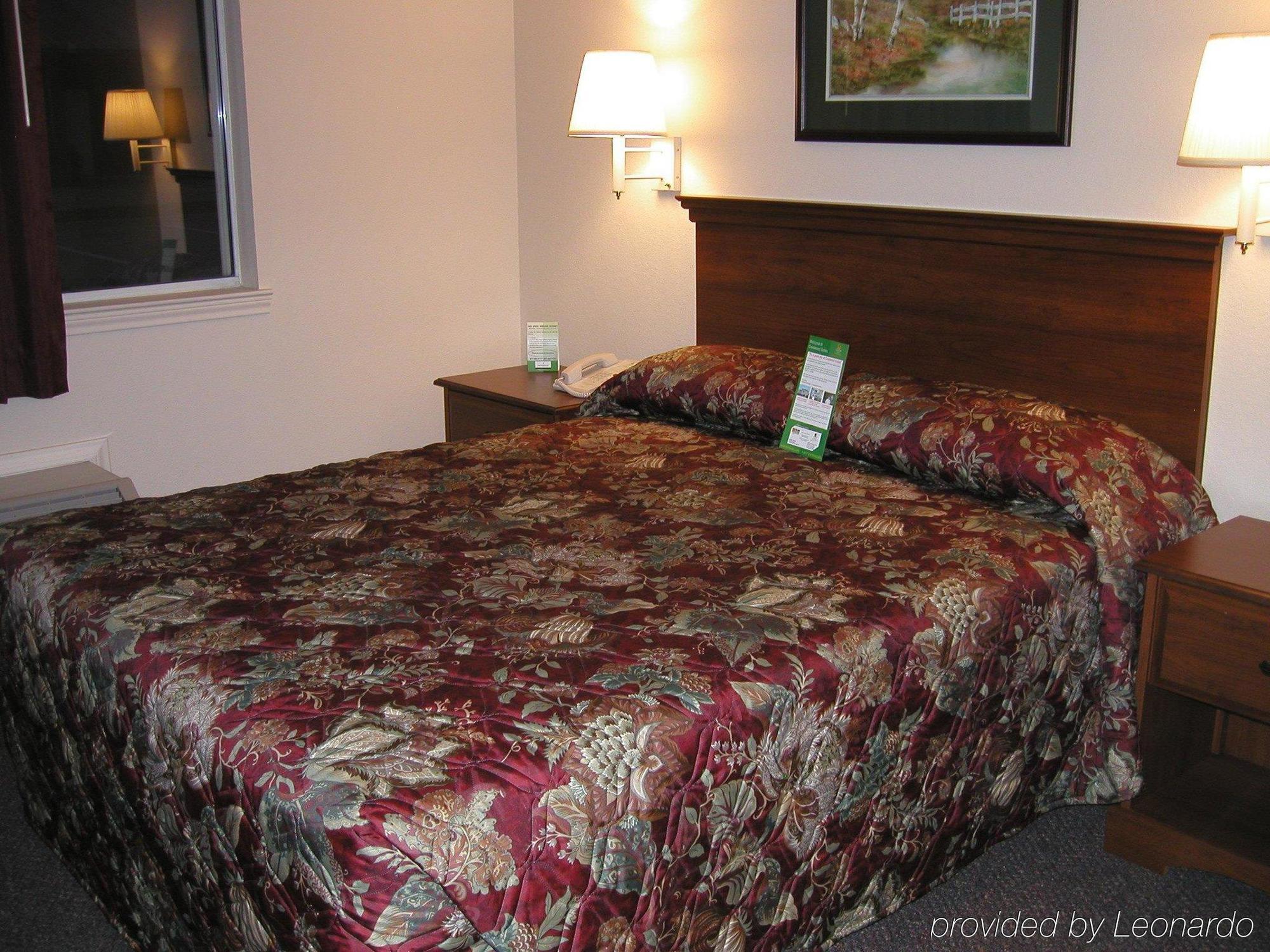 Intown Suites Extended Stay High Point Nc Bilik gambar
